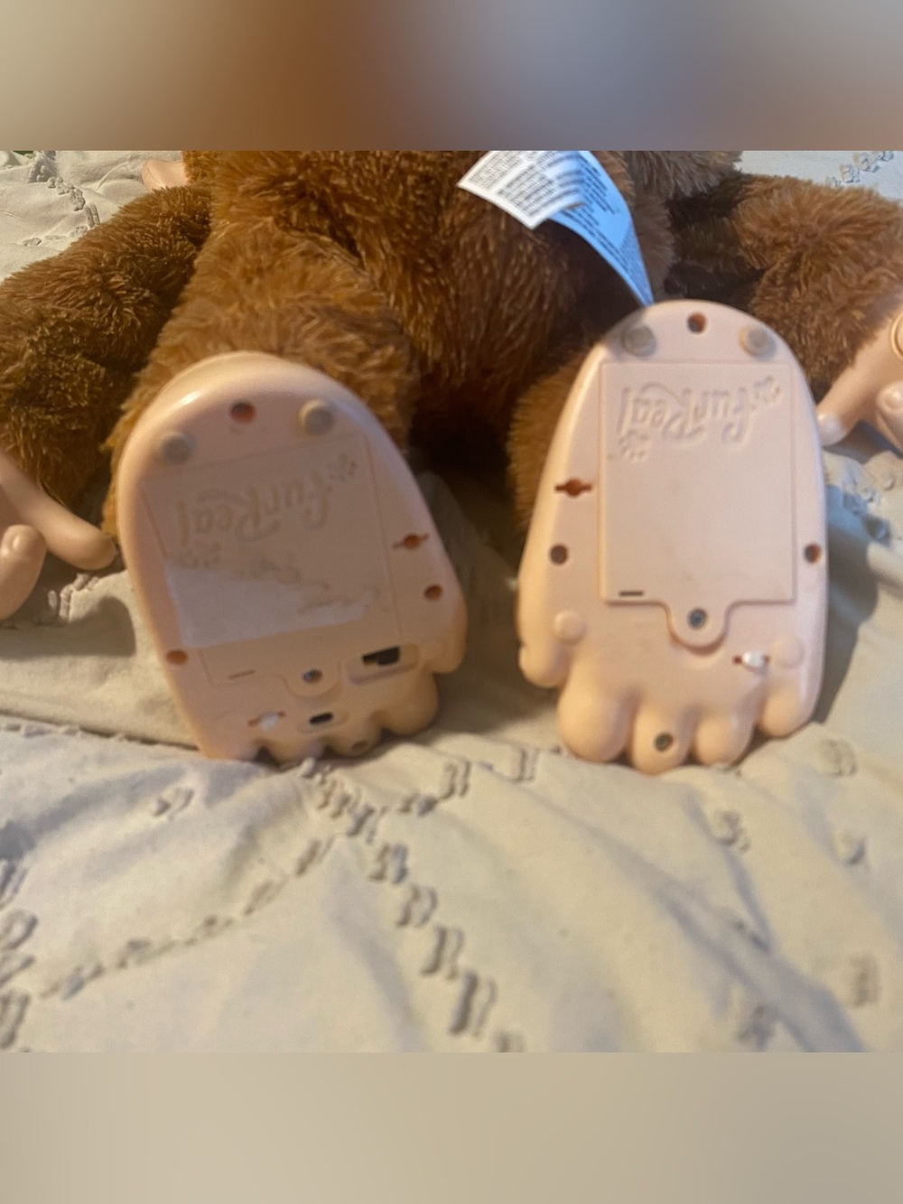 FurReal Monkey - Picture 6 of 9